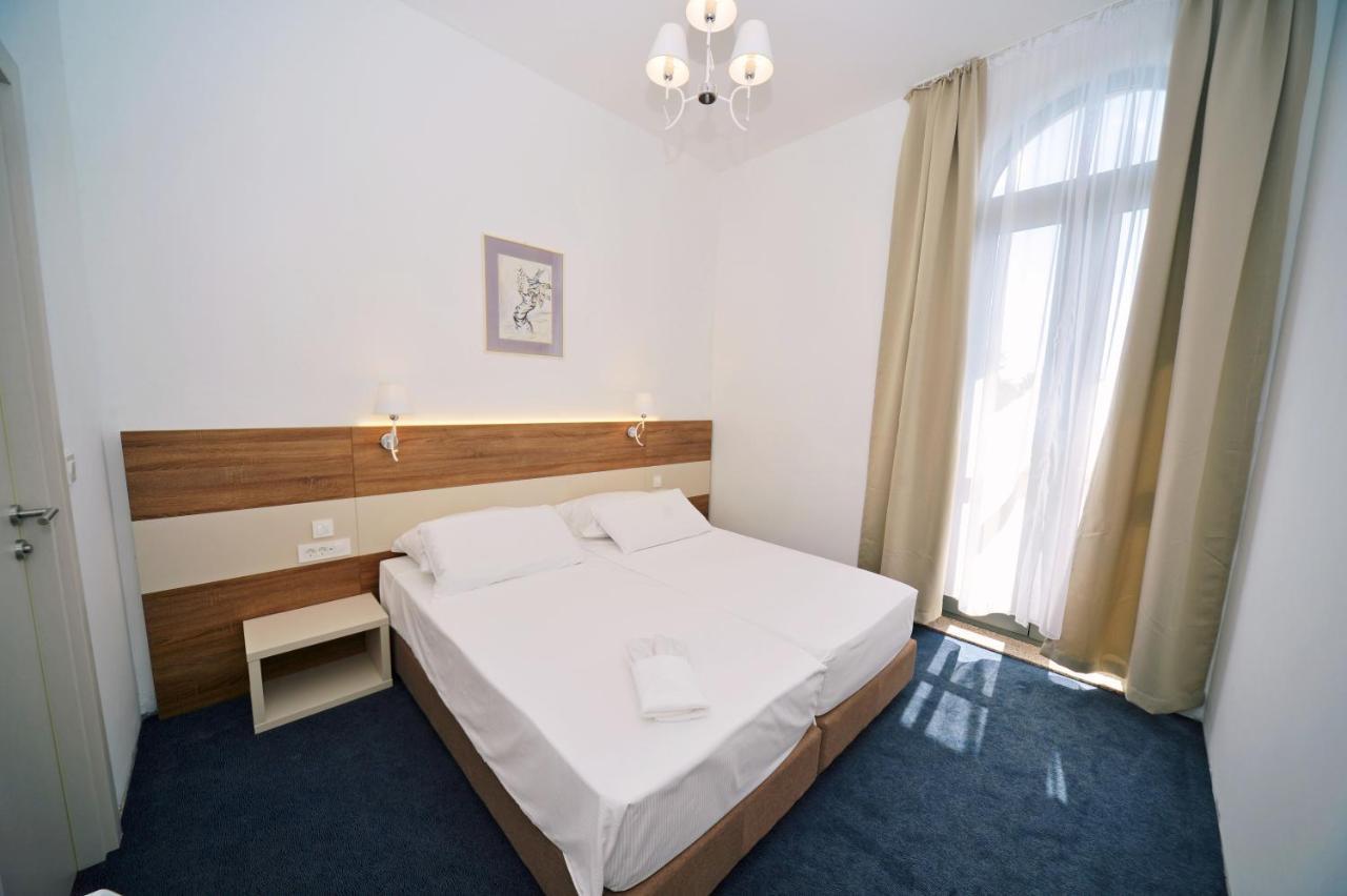 Boutique Mali Raj Hotel 4*